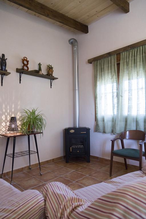 Casa La Tora Guest House Deltebre Exterior photo